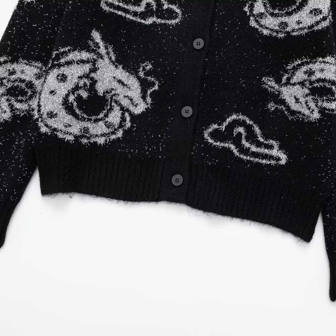 Ladies Cardigan with dragon pattern and button closure Lune London