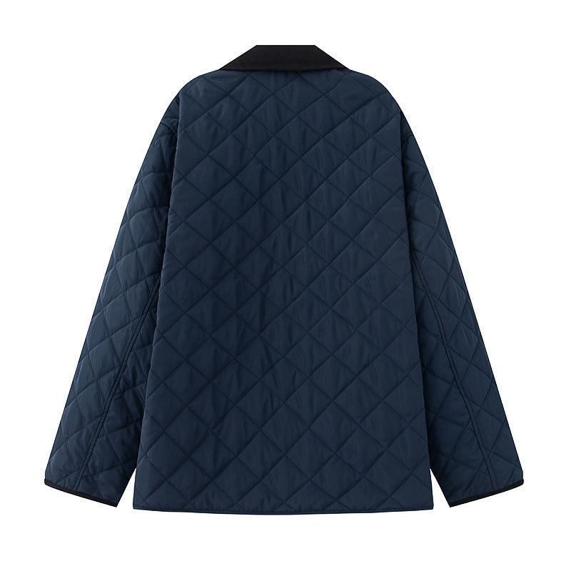 Quilted jacket for women in soft material with contrasting collar and practical pockets Lune London