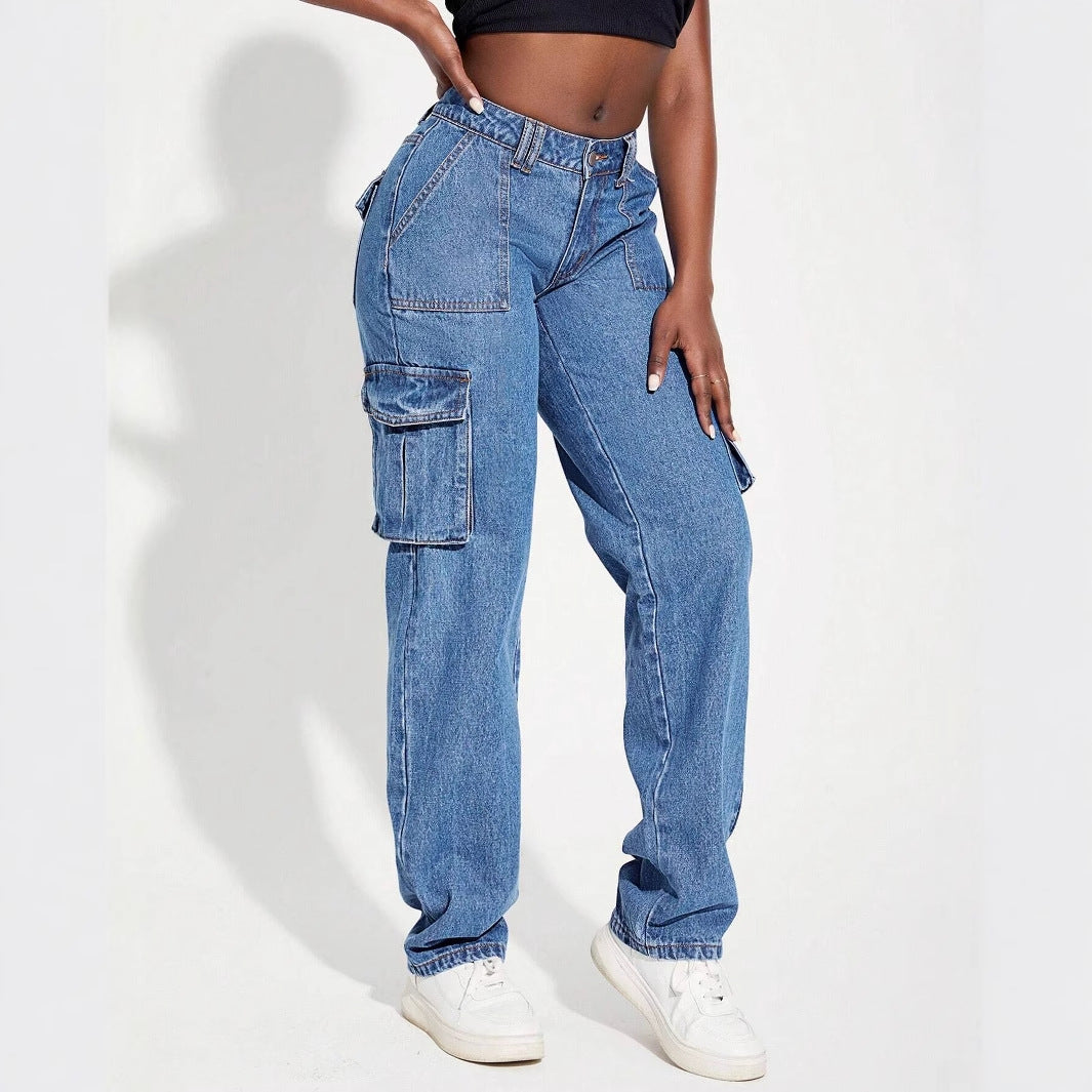 High-waisted cargo pants for women with practical pockets Lune London