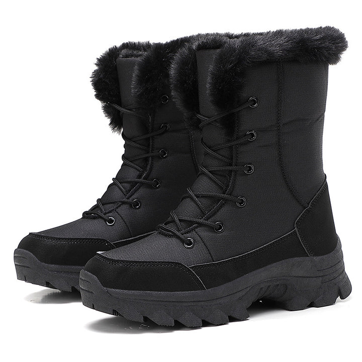 Winter boots for ladies with insulating inner lining and non-slip contoured sole Lune London