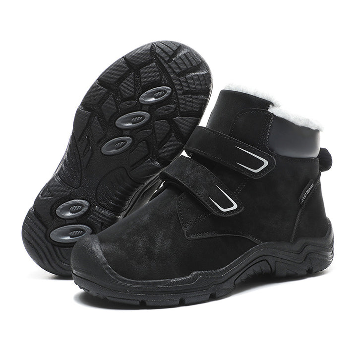 Insulated winter boots for women with practical Velcro closure Lune London