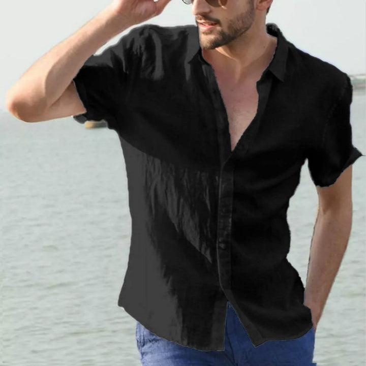Light linen short sleeve shirt for men Lune London