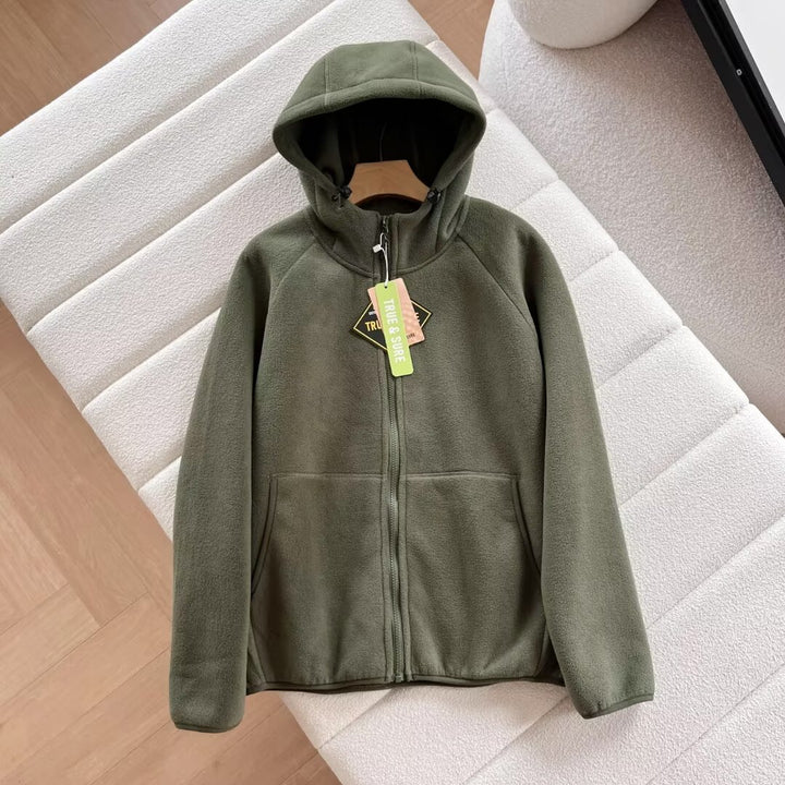 Veste en polaire chaude et confortable pour femmes avec capuche Chic & Stil
