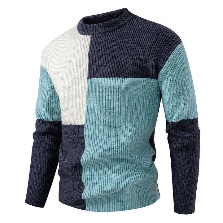 Colored textured fabric sweater for men with a modern fit and a round neck Lune London