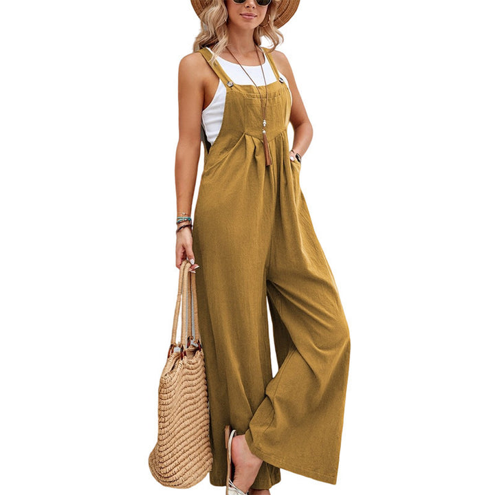 Ladies casual jumpsuit with wide legs and adjustable straps Lune London