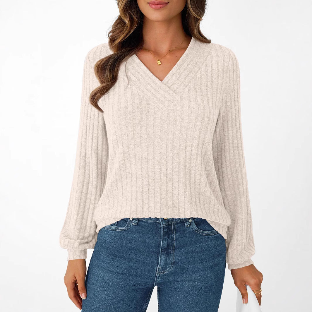 Women's comfortable long sleeve t-shirt with structured V-neck Lune London