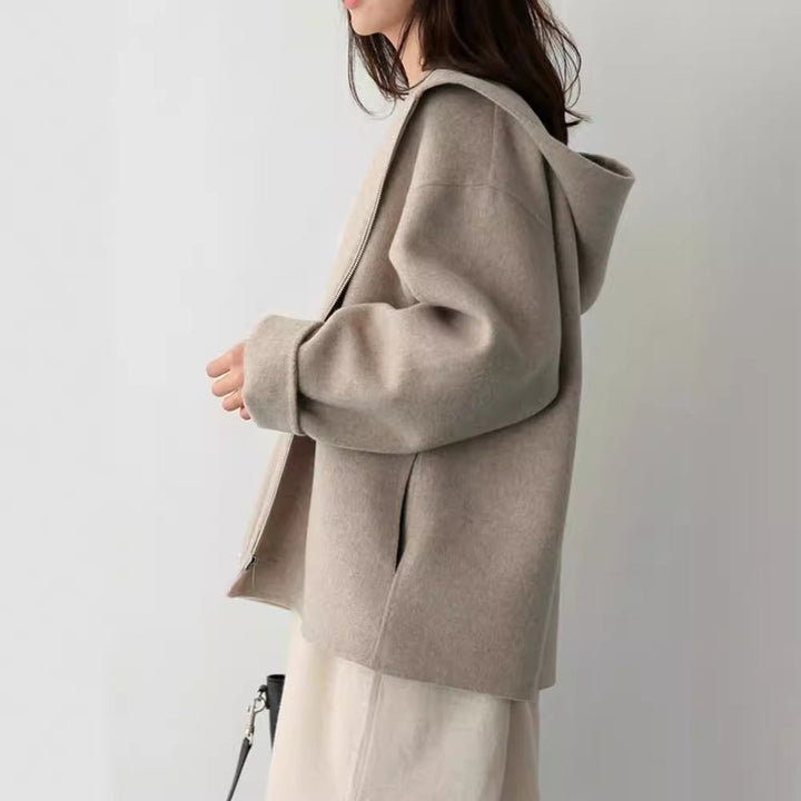 Women’s stylish and elegant hooded jacket made of soft material Lune London