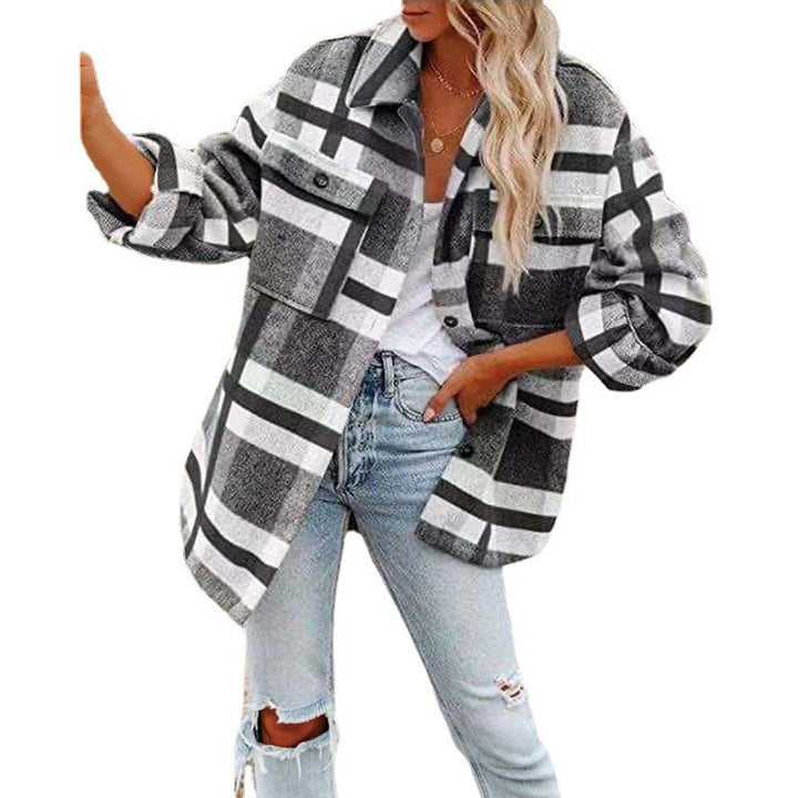 Oversized shirt jacket for women with check pattern and practical pockets Lune London