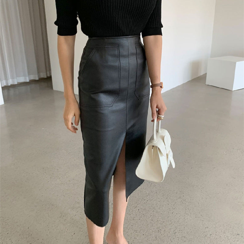 Summer rock in high-quality faux leather for women with side slit Lune London