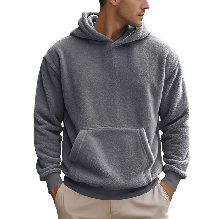 Men's cozy fleece hoodie with practical pockets and elastic cuffs Chic and style