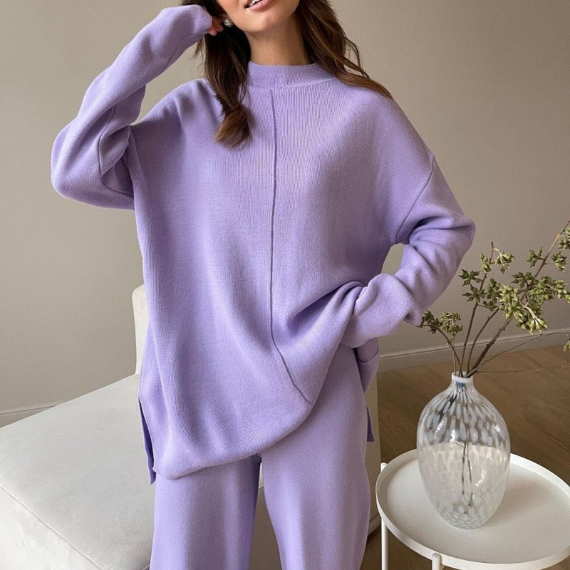 Casual knitted set for women with a loose fit and a high collar Lune London