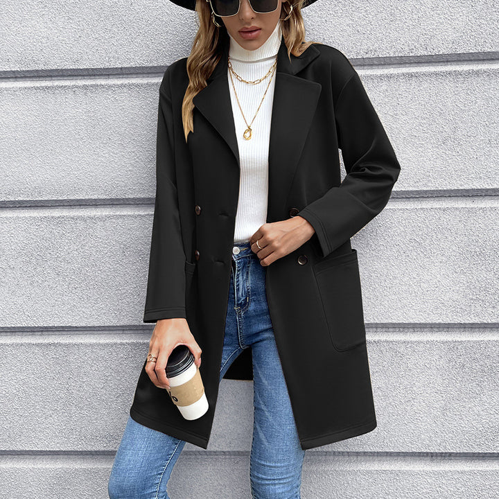 Elegant oversized blazer jacket for women with double-breasted buttons and practical pockets Lune London