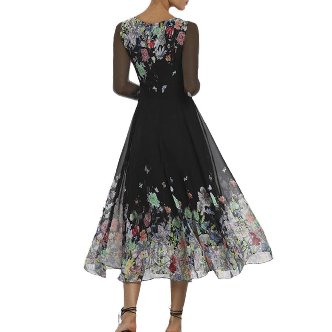 Women Elegant Floral Maxi Dress with Transparent Sleeves and Flowing Cut Lune London