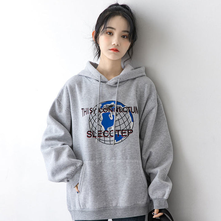 Women's Hoodie with Modern World Map Design Chic & Stil