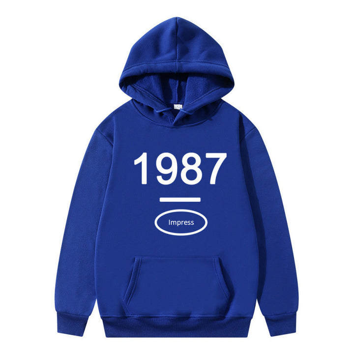 Women's hooded sweatshirt with practical kangaroo pocket design Lune London