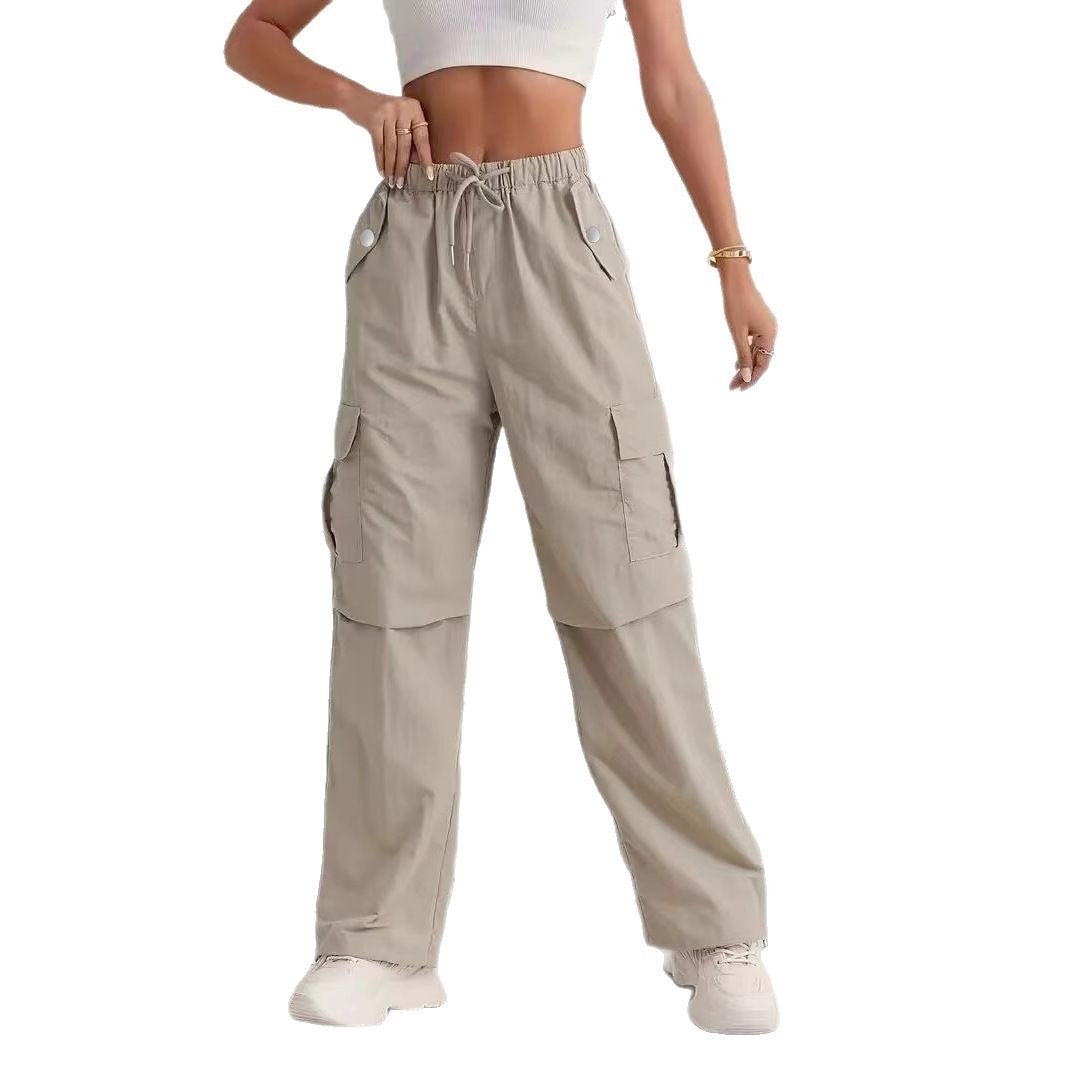 Lune London Women's cargo pants with a practical elastic waistband and trendy side pockets