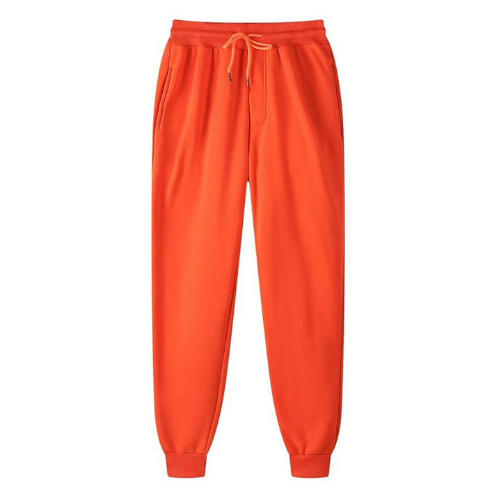 Sporty jogger pants for women with elastic waistband and side pockets Lune London