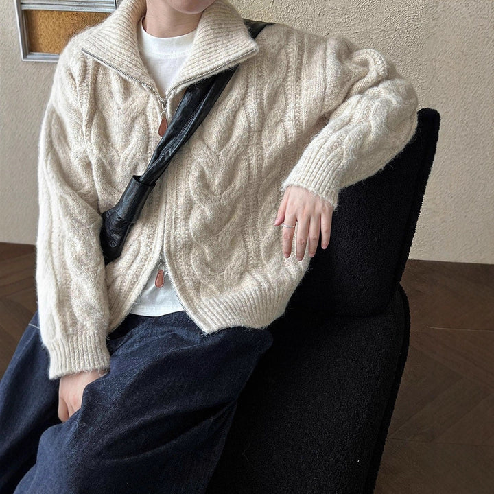 Veste en tricot épaisse pour femmes avec col haut et zip intégral Chic & Stil