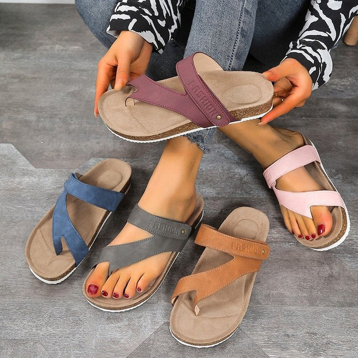 Women's thong sandals with comfortable footbed and modern cork design Lune London