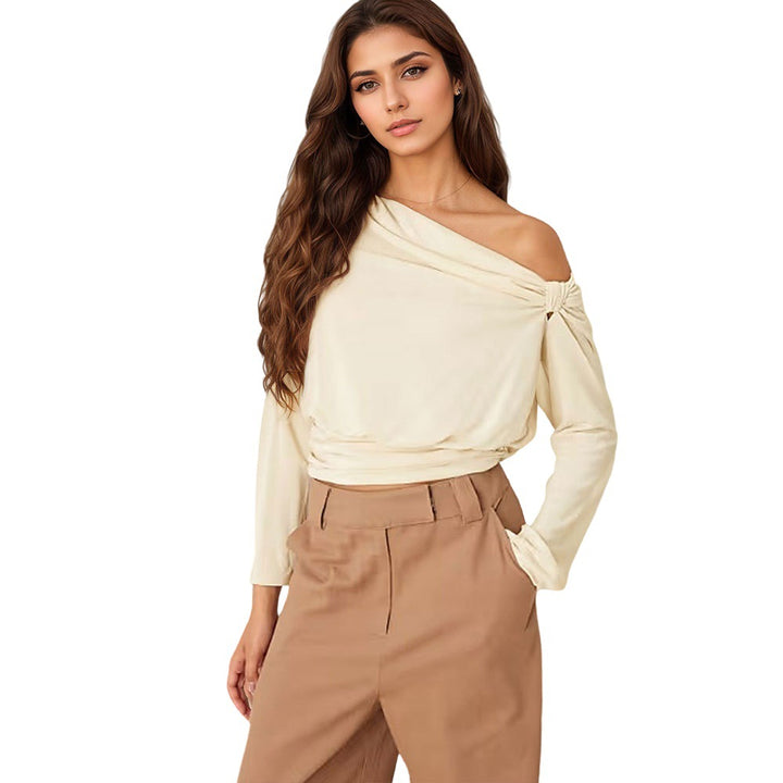 Elegant off-shoulder top for women with draped design and gathers Chic & Stil