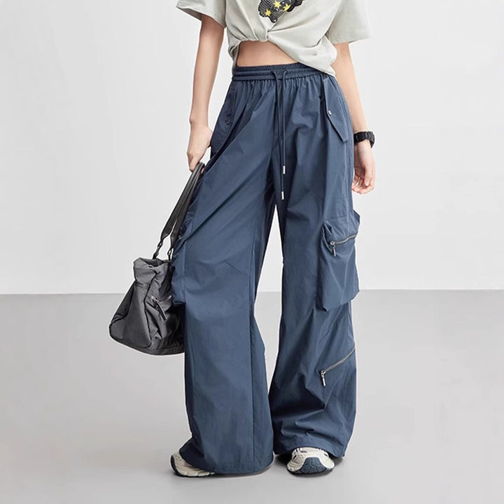 Functional cargo pants for women with elastic waist and practical zip pockets Lune London