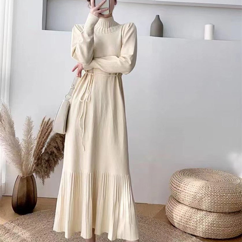 Knit dress for women with ribbed structure and waistband Lune London