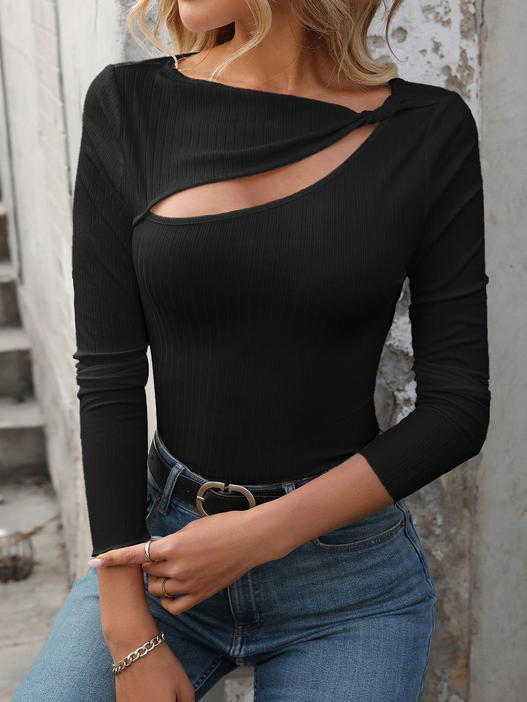 Long-sleeve t-shirt for women with asymmetrical cut and decorative neckline Lune London