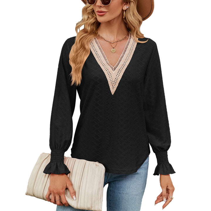 Loose shirt for women with a fine structure design Lune London