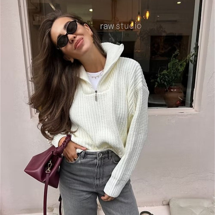 Women's thick knit sweater with high collar and zipper Lune London