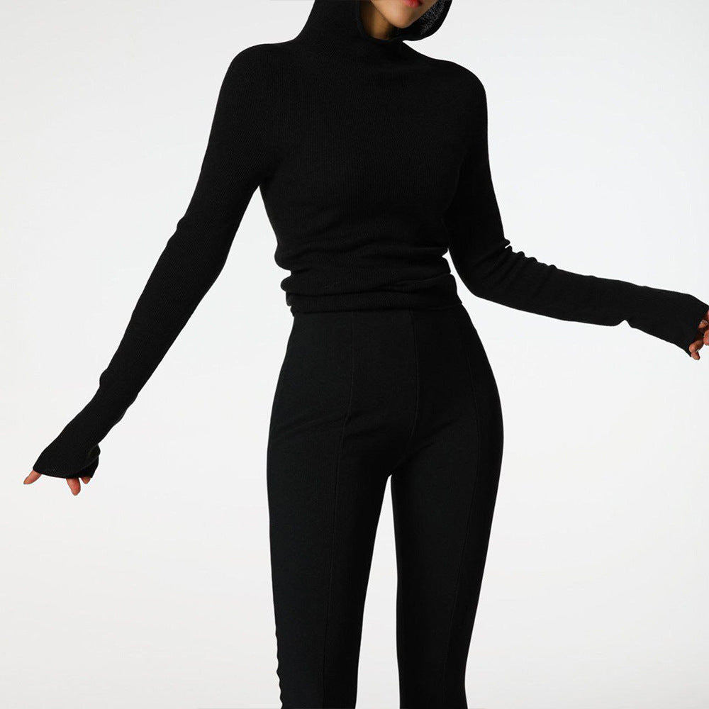 Ladies highly fitted turtleneck with thumb holes and structured design Lune London