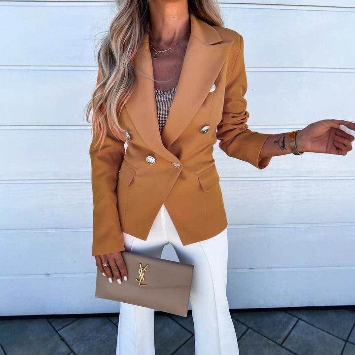 Veste blazer femme mode avec fermeture à double boutonnage et accents élégants Chic & Stil