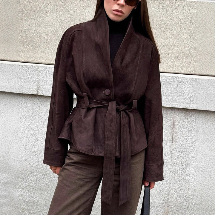 Elegant and fashionable suede blazer for women with belt Lune London