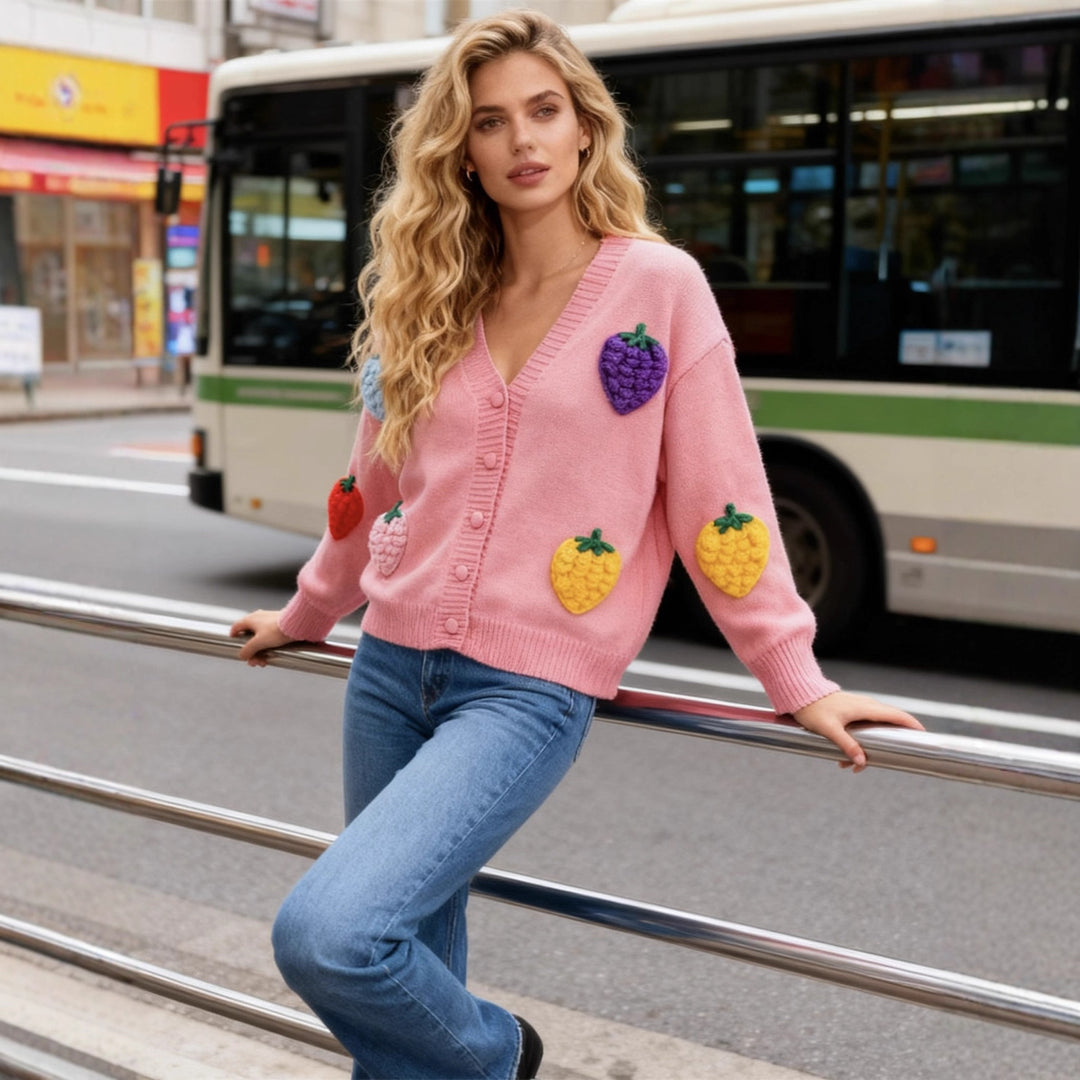 Veste en tricot décontractée pour femmes avec motif de fruits colorés Chic & Stil