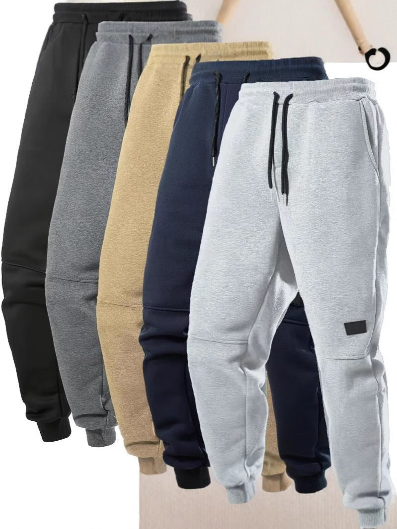 Women comfortable jogging pants with fashionable details and side pockets Chic & Stil