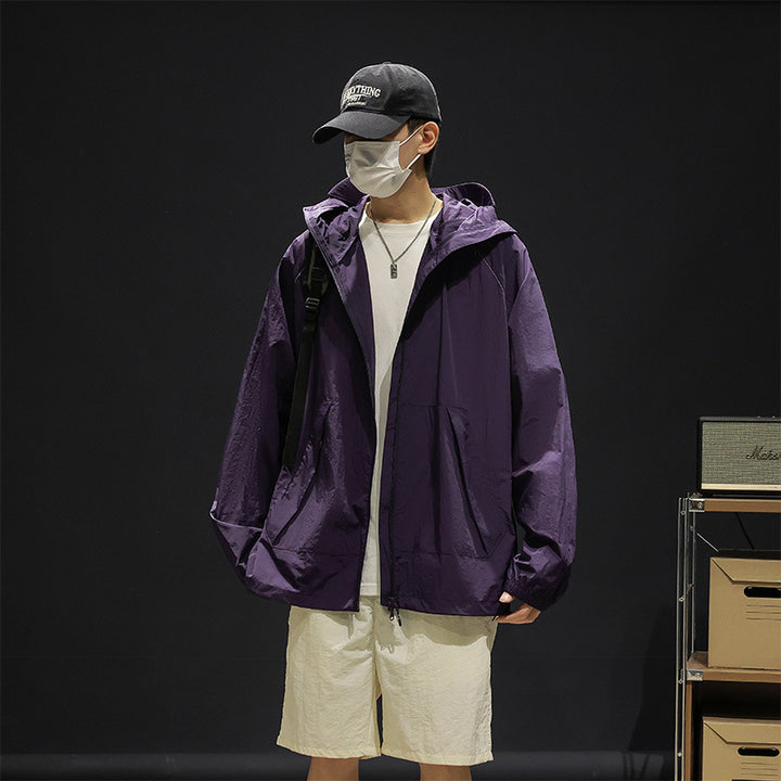 Lightweight and breathable casual jacket for men with adjustable hood Lune London