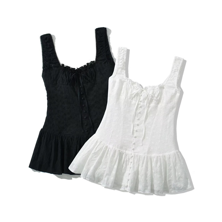 Casual ruffled blouse for women with delicate embroidery Lune London