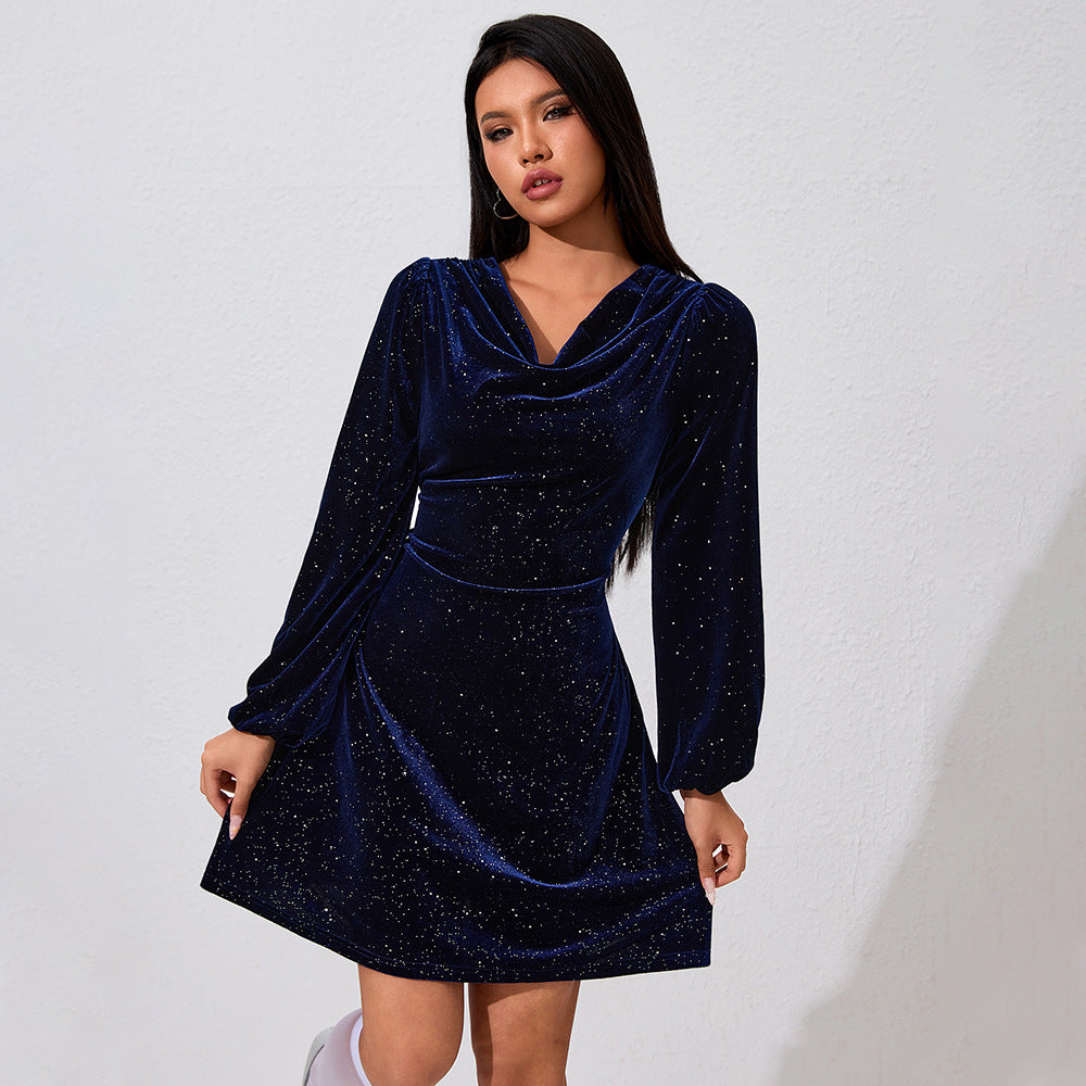 Robe en velours élégante pour femmes avec accents étincelants Chic & Stil