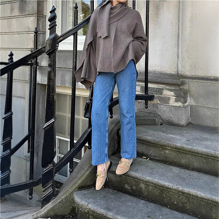 Ladies high-quality knit poncho with asymmetric design Lune London