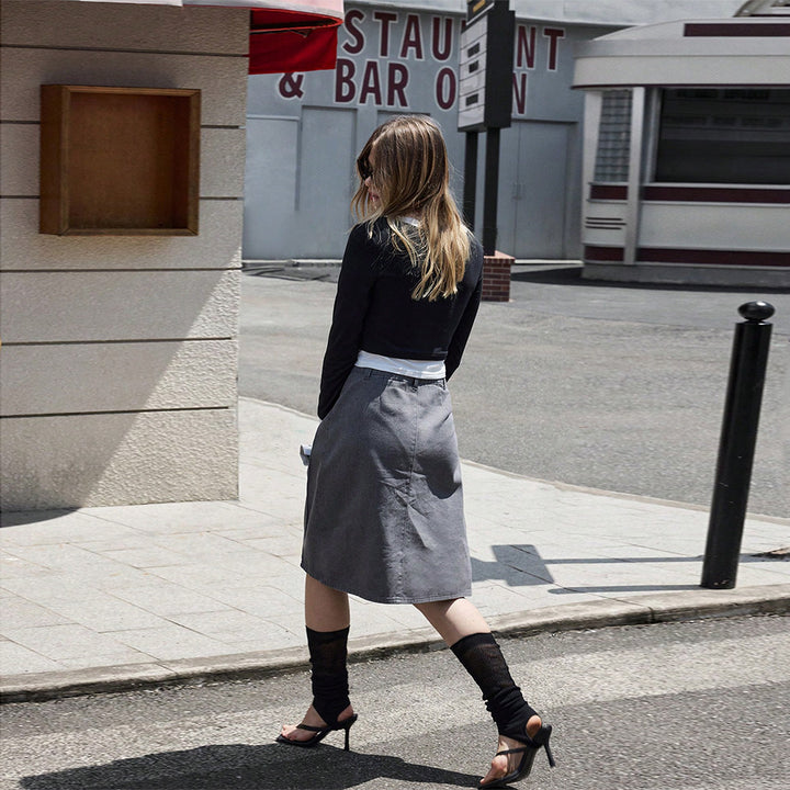 Jupe midi pour femmes avec des plis élégants et taille haute Chic & Stil