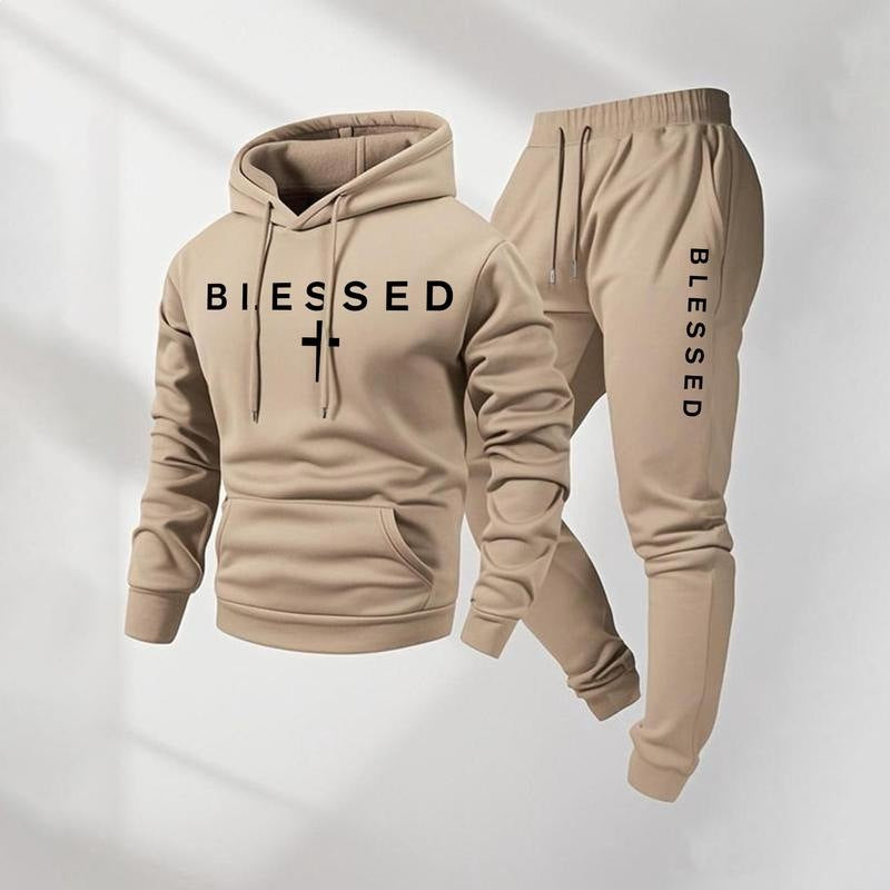 Women’s sweatshirt and jogger set with modern lettering and practical pockets Lune London