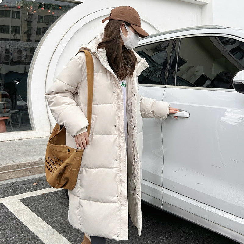 Elegant long parka for ladies with practical hood and warm padding Lune London