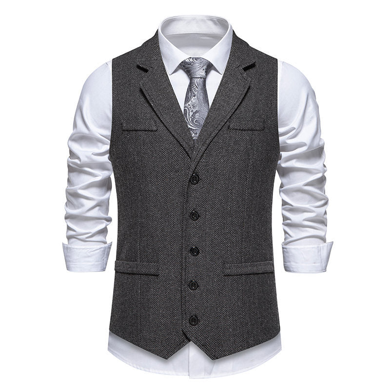 Elegant multipurpose jacket for men in chevron pattern with practical pockets Lune London