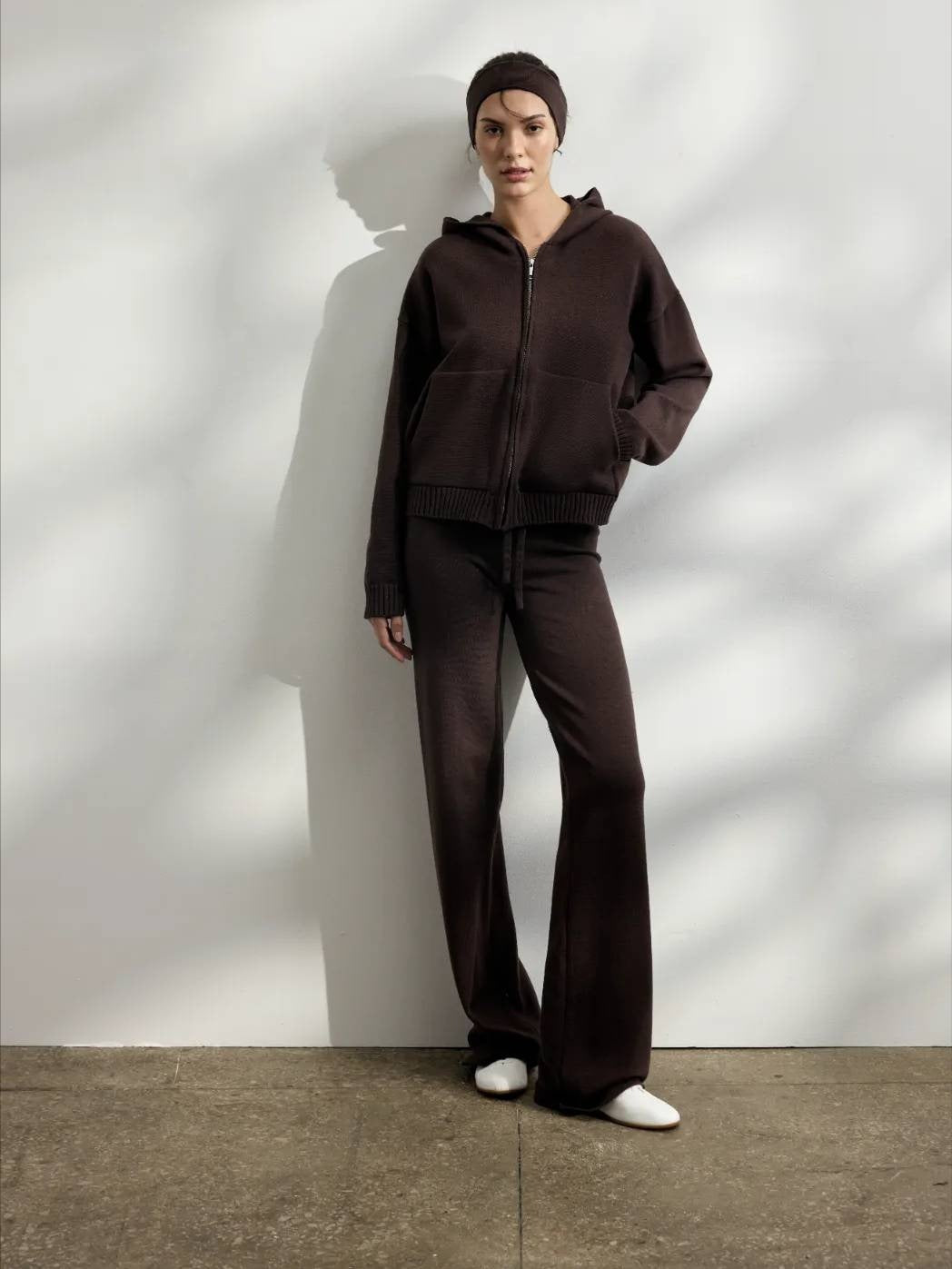 Casual knit outfit for women with hoodie jacket and comfortable palazzo pants Lune London