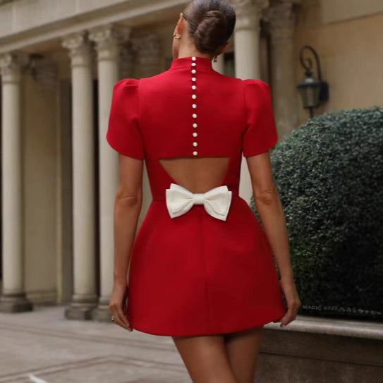 Elegant and modern women's dresses with puff sleeves Lune London
