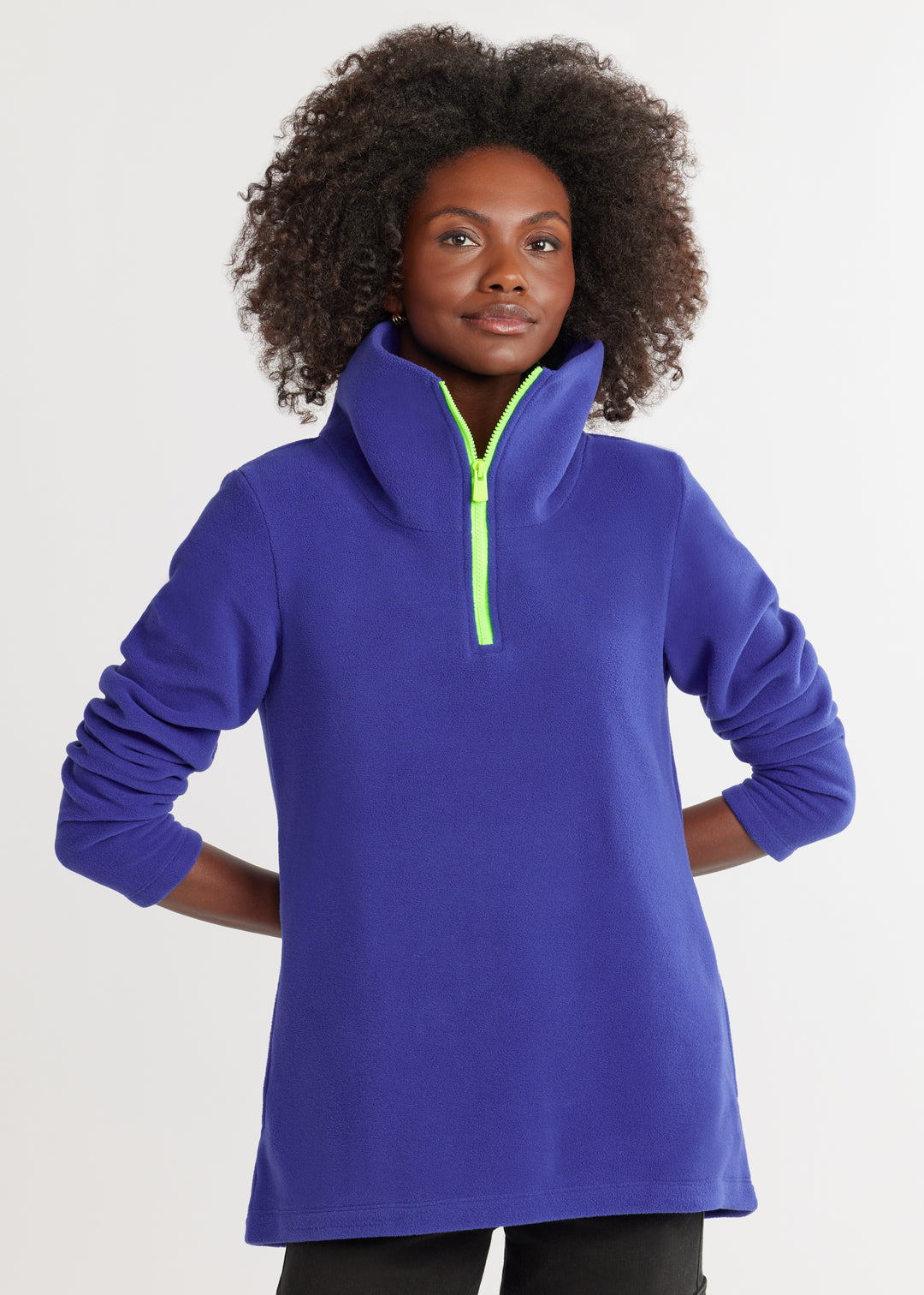 Fleece pullover for women with high collar and sporty zipper Lune London