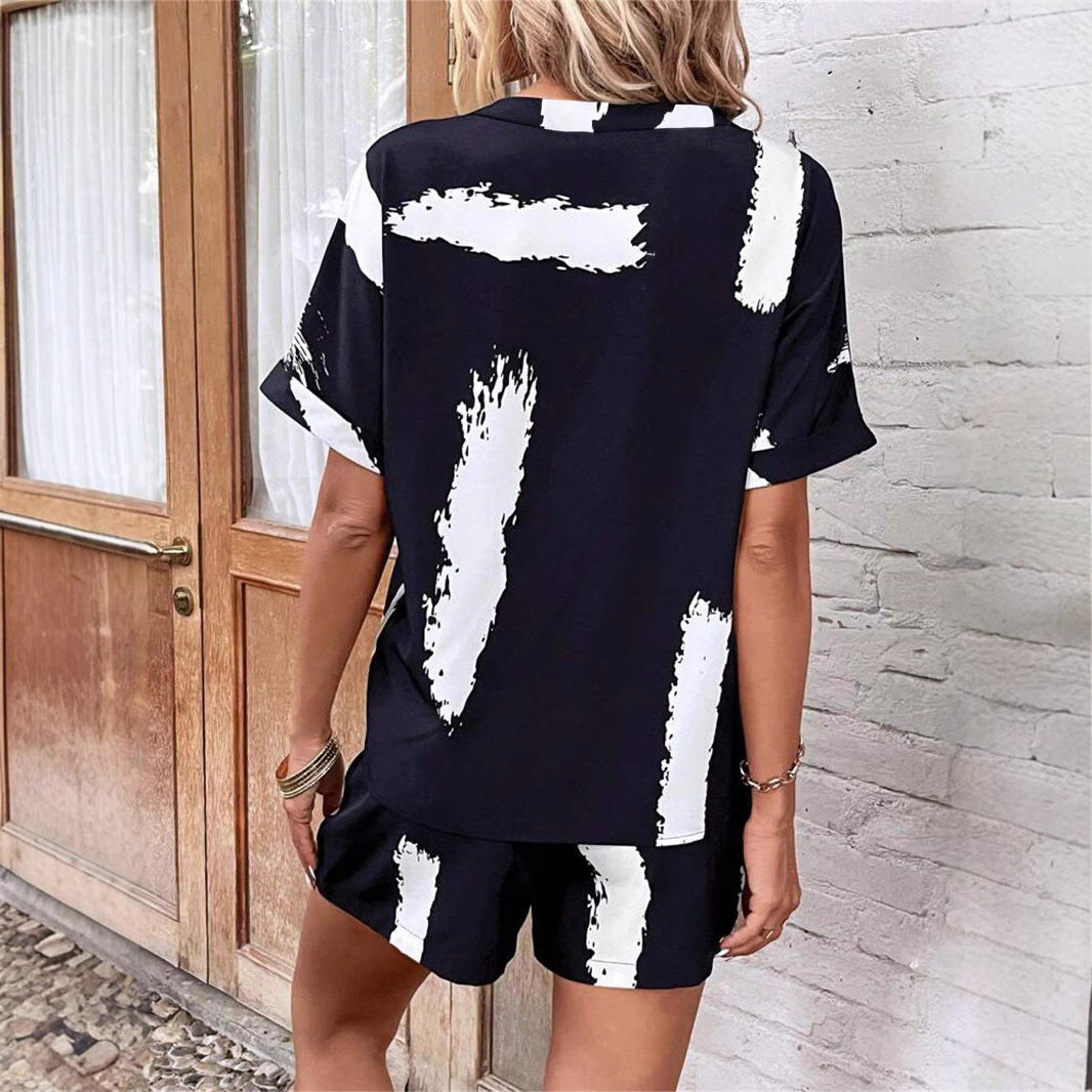 Ladies trendy jumpsuit with a creative pattern and a comfortable fit Lune London