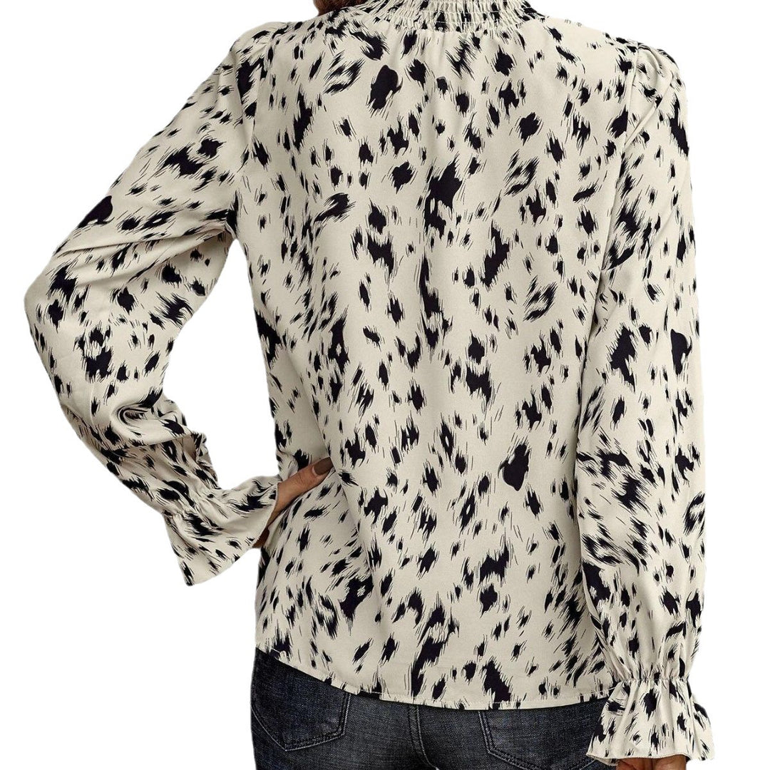 Women's blouse with asymmetrical hem and elegant print Lune London