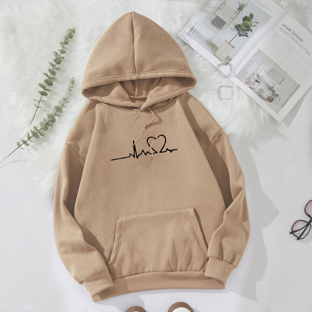 women's hoodie with heartbeat design Chic & Stil