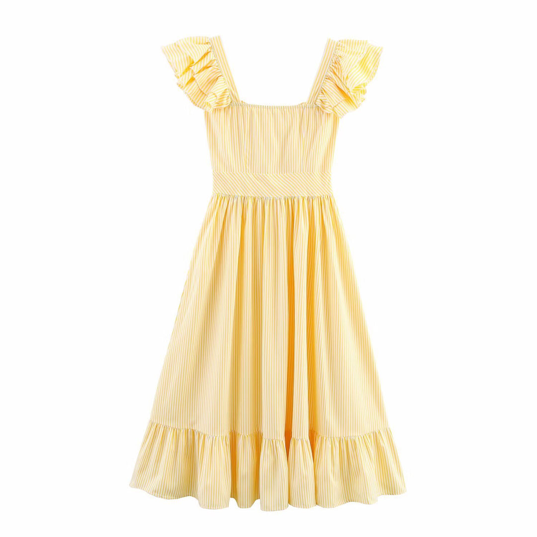 Maxi dress for women with voluminous ruffle design and button closure Lune London