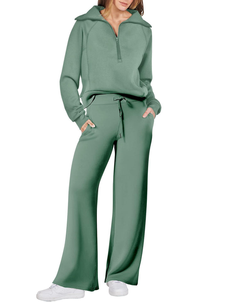 Lune London high-quality loose-fit women's sports set with high collar
